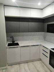 Кухня РЮ210802 угловая1