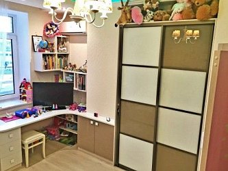 Детская комната, шкаф купе со столом1