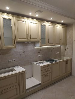 Кухня из массива с патиной ЛМ210302