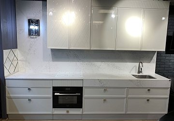 Прямая кухня модерн Deco/Line ОбрРРдеко эмаль/МДФ