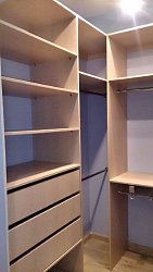 Гардеробная угловая бюжетная1