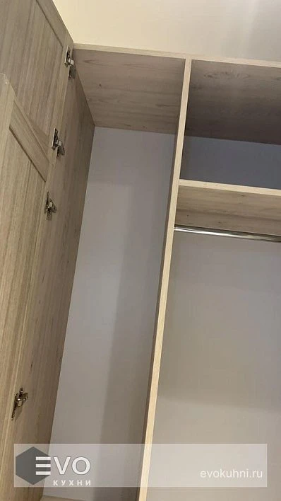 Шкаф угловой МШ210301 (фото 8)