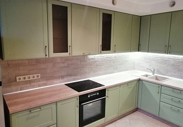 Кухня угловая РЮ210804