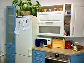 Угловая кухня модерн с порталом Лонгфорд пленка/МДФ РЯ1804071