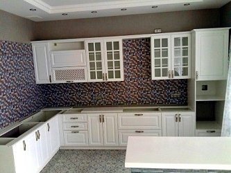 Угловая кухня классика эмаль/МДФ1