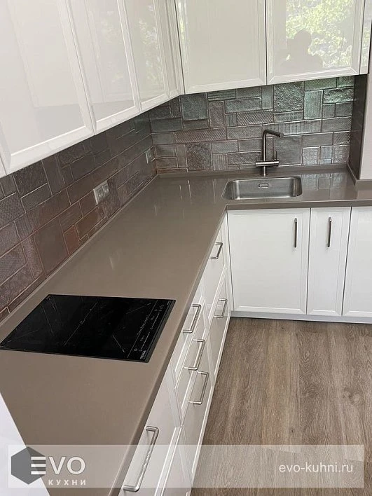 Кухня РЮ211103 (фото 2)